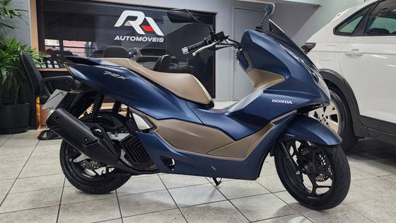 HONDA PCX DLX 